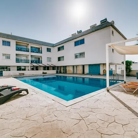 Napa Blue Appartement Ayía Nápa